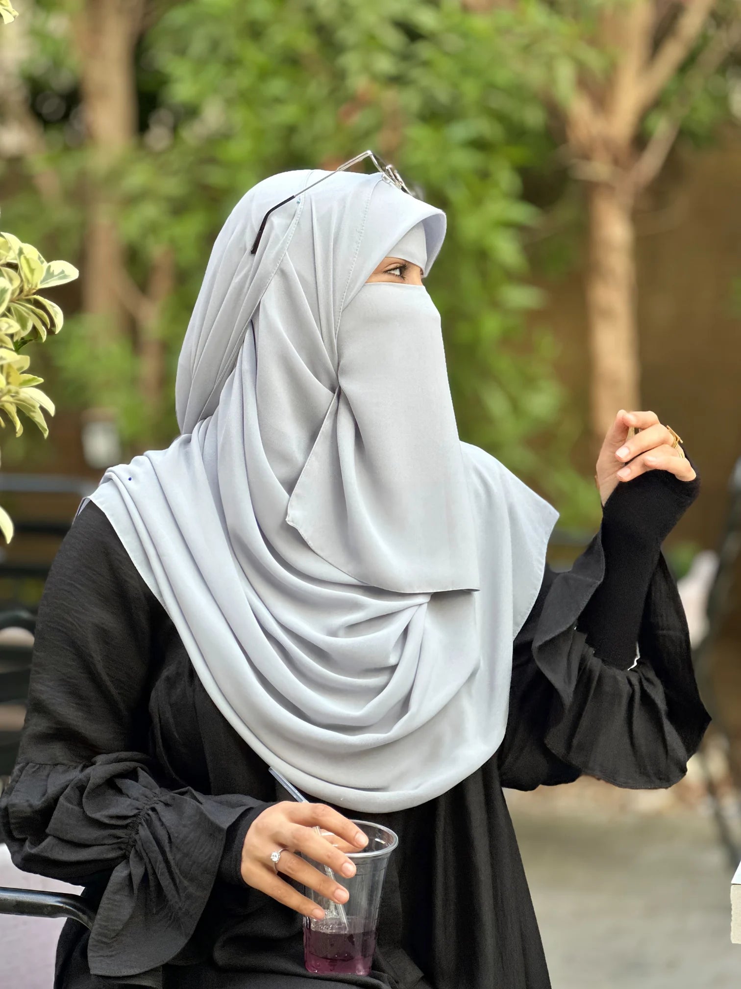 طقم نقاب ٤ قطع الوان